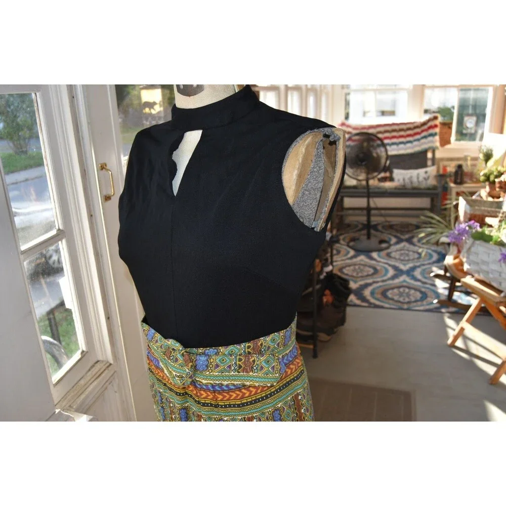 70s Maxi Dress Geometric Print Boho Keyhole Hippie Choker Neck Sleeveless Medium